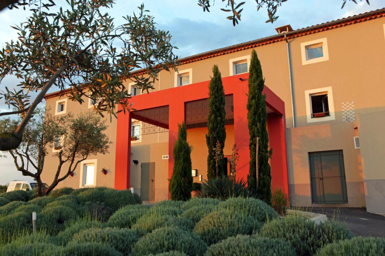 Hotel Restaurant Le Gardon - Pont Du Gard Collias Exteriör bild